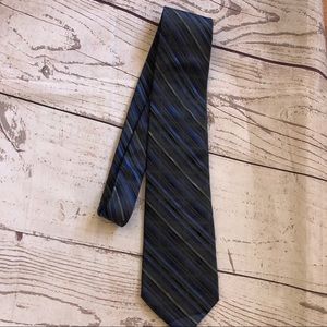 DKNY silk tie